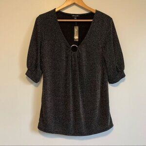 New with tag black shimmery v neckline women top with half sleeves size large